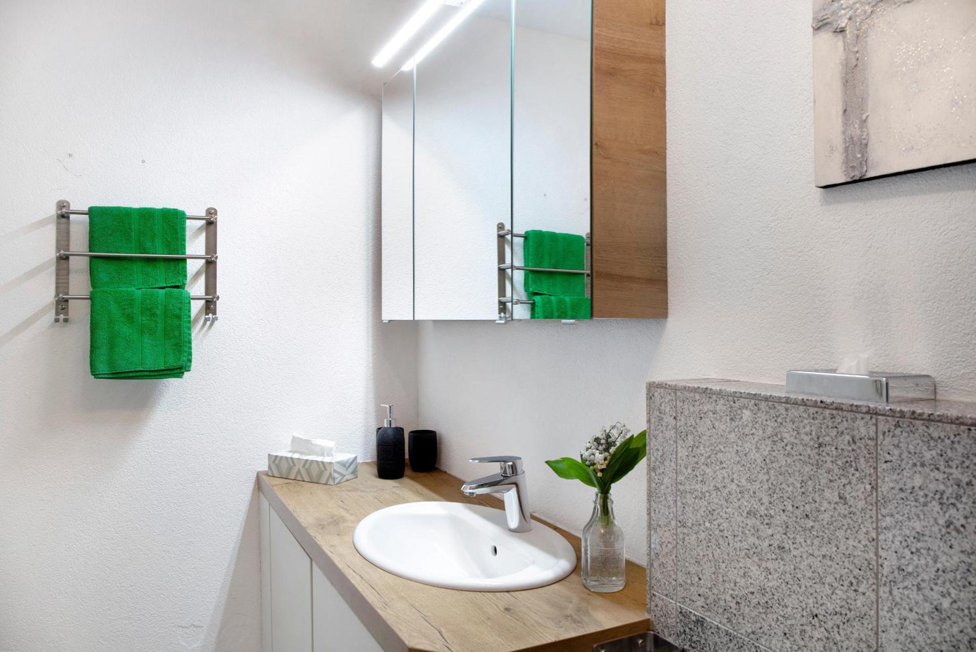 Mosers Ferienwohnung Am Sonnenhang Єнбах Екстер'єр фото